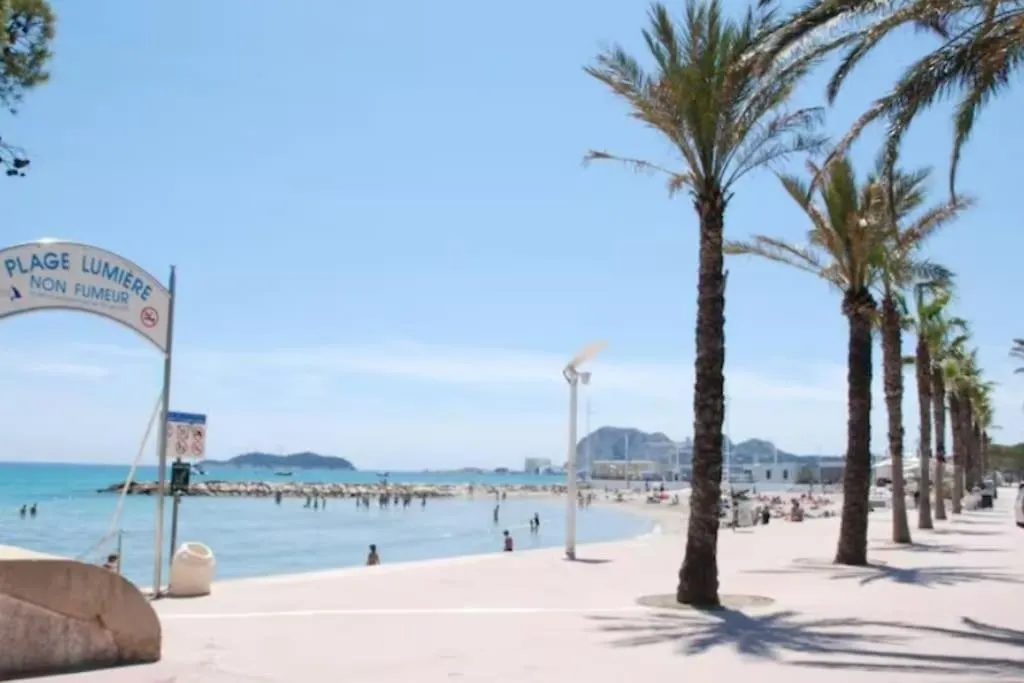 Blue Summer Vibes Apartment For 4P, Ac, Parking, Beach At 50M, Spa Access -1 La Ciotat