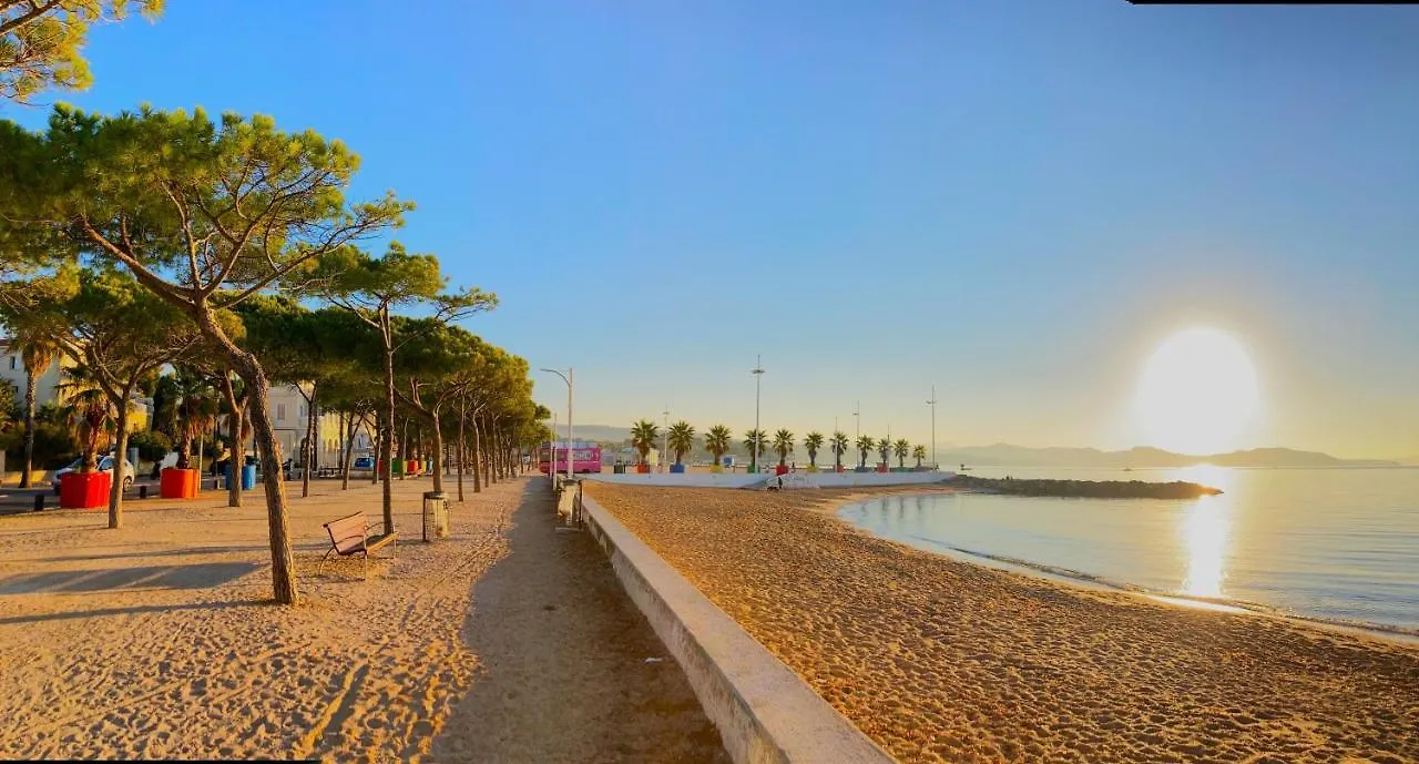 Blue Summer Vibes Apartment For 4P, Ac, Parking, Beach At 50M, Spa Access -1 La Ciotat